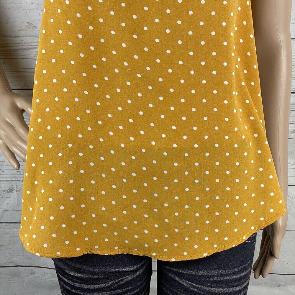 Old Navy Polka Dot Tank Top - Picture 8 of 12